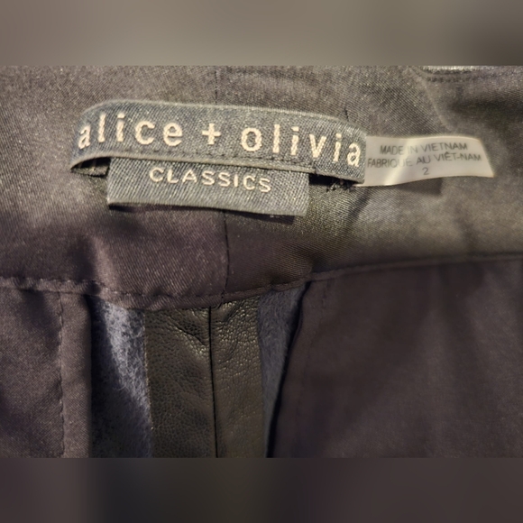 Trade / reserved Dylan Faux Leather Wide Leg in Black Alice + Olivia - Picture 4 of 10